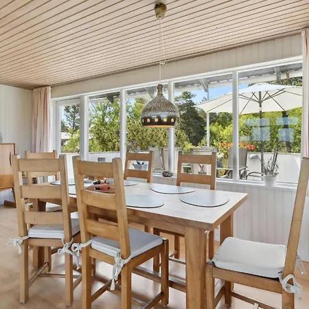 펜션 2 Bedroom Lovely In Romo *